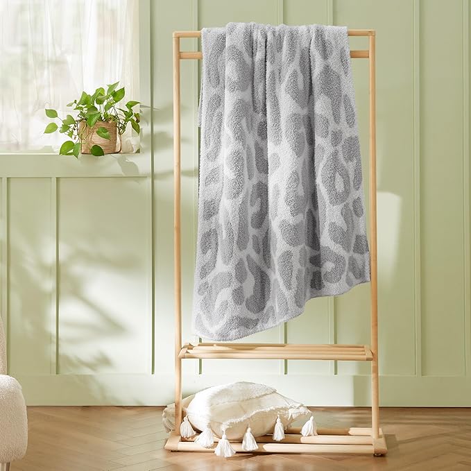 Bedsure Leopard Throw Blanket for Couch, Knit Fall Blanket - Image 7