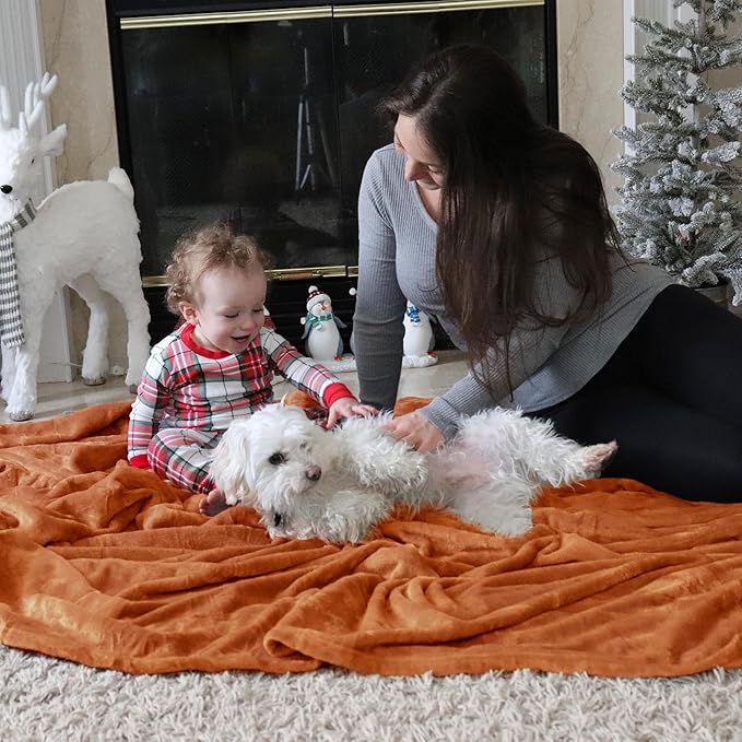 Bedsure GentleSoft Burnt Orange Fleece Throw Blanket - Image 7