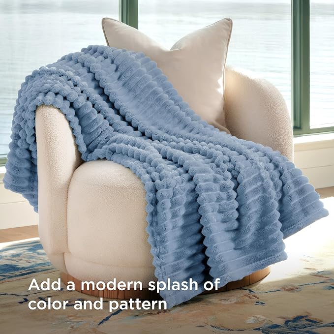 Bedsure GentleSoft Fall Throw Blanket - Image 3