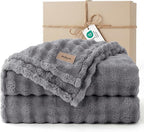 Bedsure 3D Fleece Bubble Blanket by BEDSURE