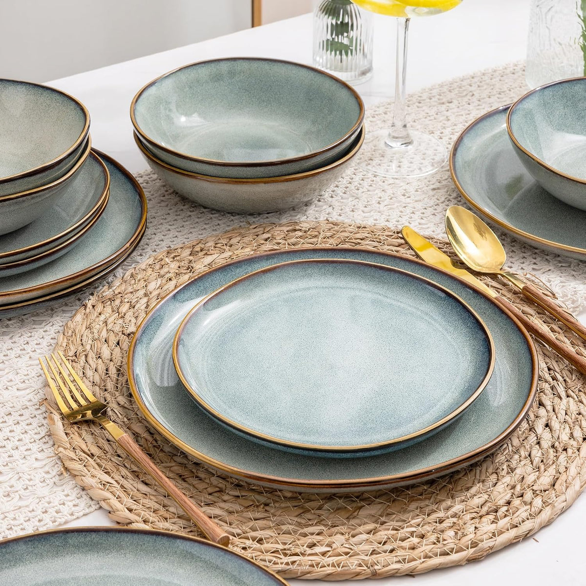 AmorArc Ceramic Dinnerware Sets for 6, 18Pcs Plates and Bowls Sets Dishes