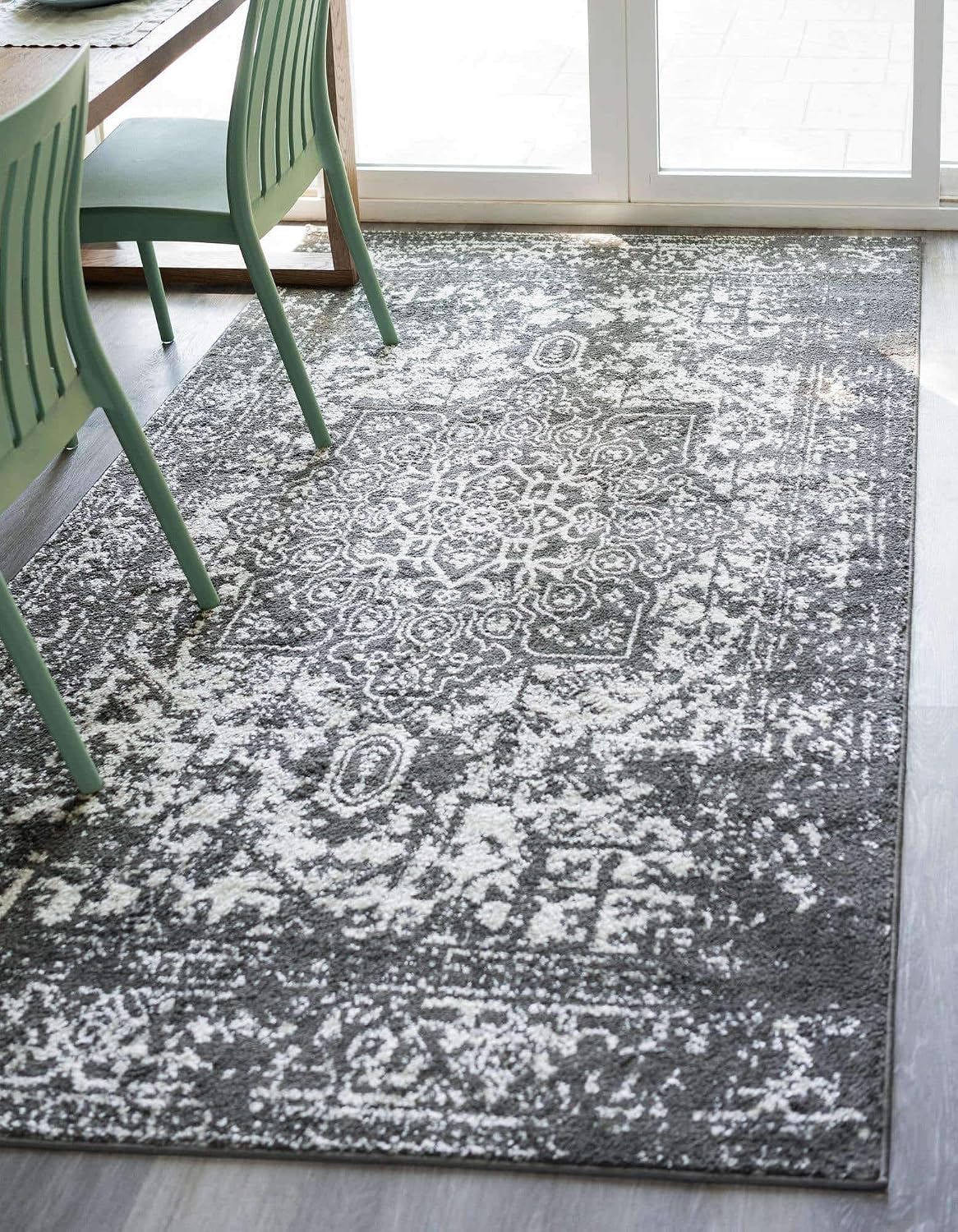 Unique Loom Richmond Collection Area Rug - Medallion (2' x 3' 1" Rectangle, Dark Gray/ Ivory)