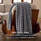 Bedsure 3D Fleece Bubble Blanket - Image 3