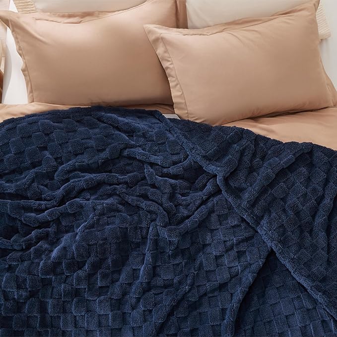 Bedsure GentleSoft King Size Blanket - Image 6