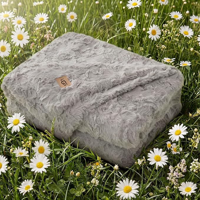UGG Adalee Faux Fur Throw Blanket - Image 2