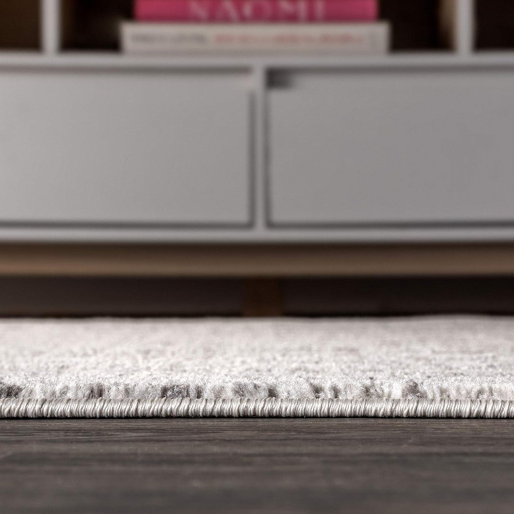 JONATHAN Y Boho Vintage Diamond Cream/Gray Round Area Rug 9 ft, Moroccan Hype for Living Room, Bedroom, Kitchen, Office, Easy-Cleaning, High Traffic, Pet-Friendly, Non-Shedding (MOH101B-9R)