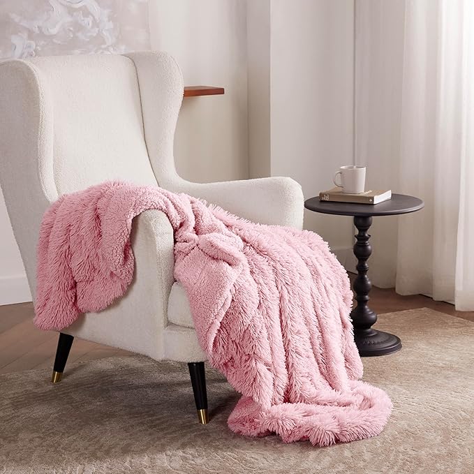 Bedsure GentleSoft Fluffy Pink Throw Blanket, Soft Fuzzy Plush Thick Warm Furry - Image 5