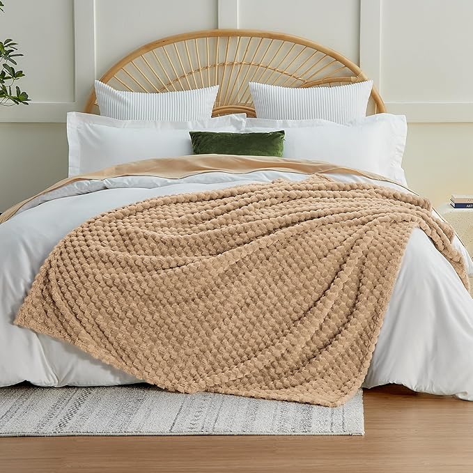 EXQ Home Fleece Blanket Queen Size by EXQHomeTexitleCoLtd