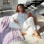 Bedsure 3D Fleece Bubble Blanket - Image 8