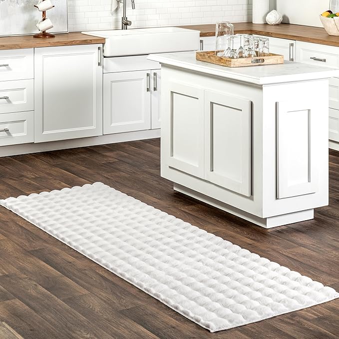 Nuloom Jeni Off-White, Solid Faux Rabbit, Fluffy and Cozy, High Traffic by nuLOOM