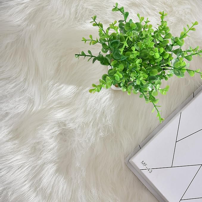 Goolela White Faux Sheepskin Fur Rug 4x6 - Image 7