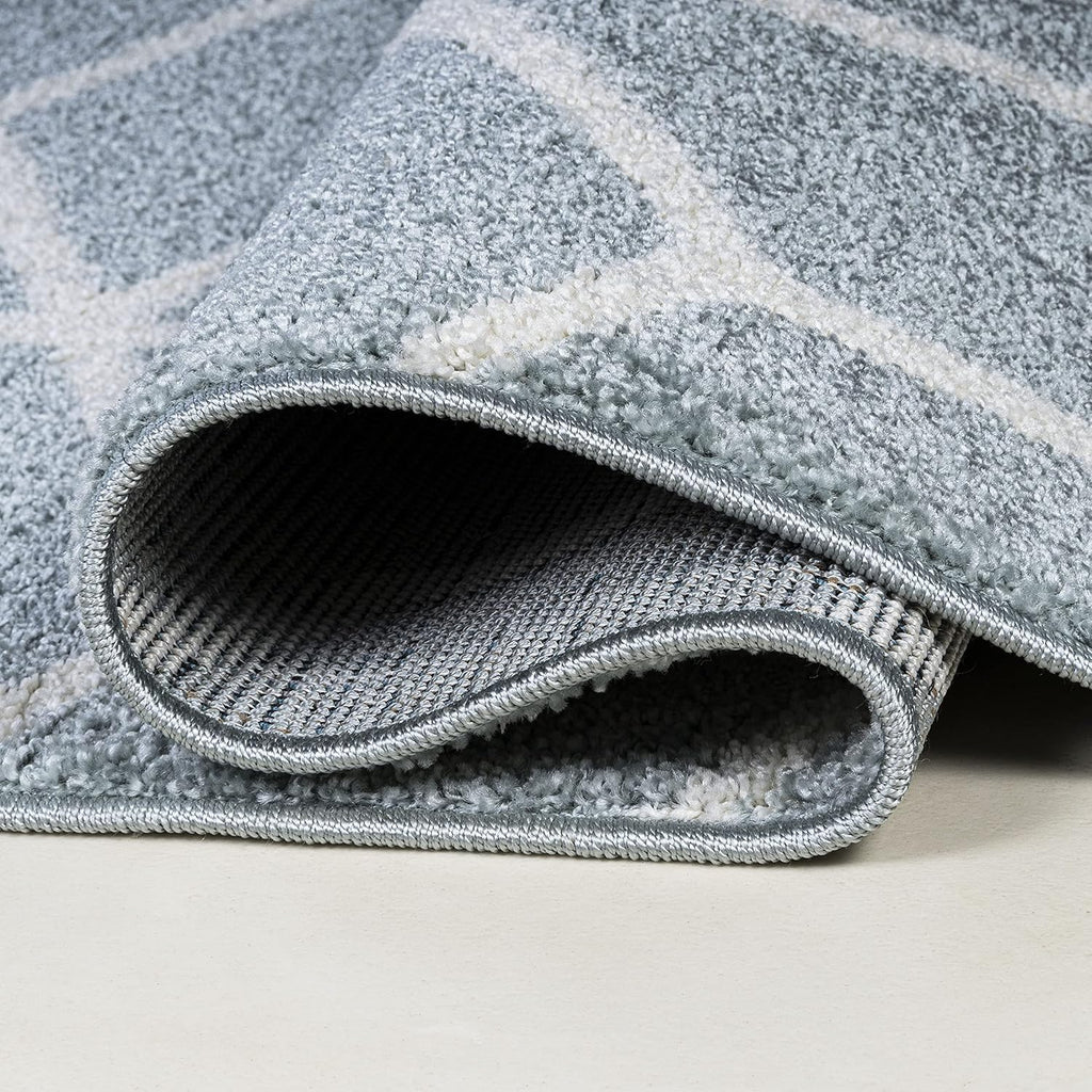 JONATHAN Y Tumbling Blocks Light Blue/White Runner Rug 2x8, Modern,Contemporary,Geometric,Casual, Easy-Cleaning for Living Room,Bedroom,Kitchen,Pet Friendly,Non-Shedding (SEU101C-28)