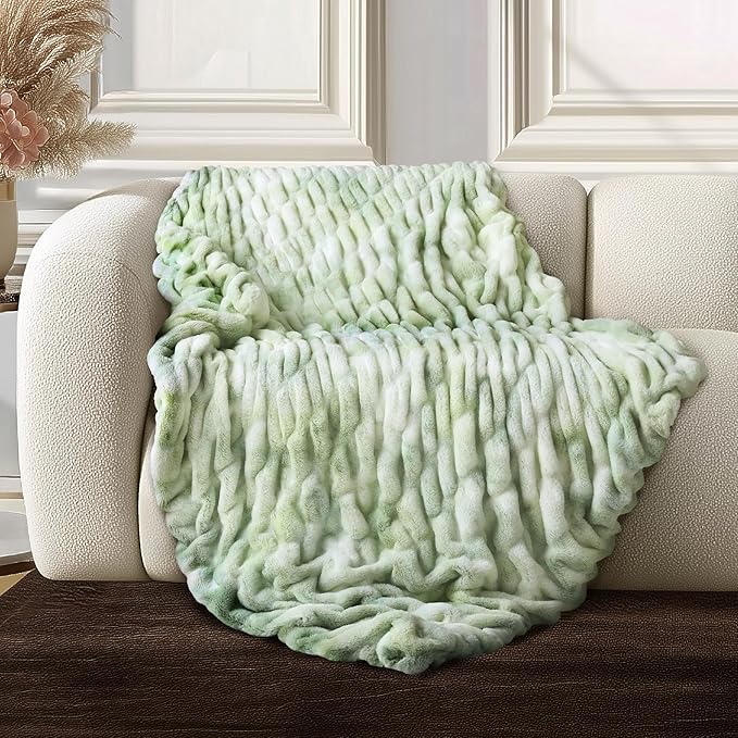 Ultra Soft Cozy Faux Fur Throw Blanket, Fuzzy Plush Thick Bubble Blanket by blunique