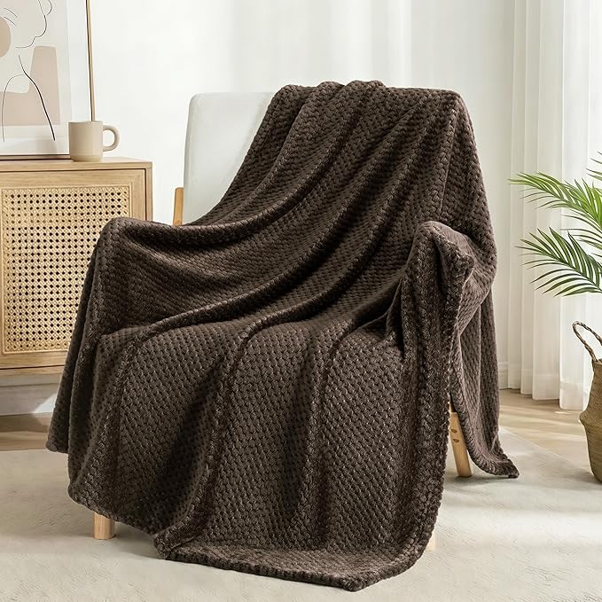 Exclusivo Mezcla Fleece Bed Blanket King Size, Super Soft and Warm Blankets - Image 4