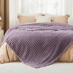 Bedsure GentleSoft Light Purple Full Blanket - Image 2