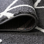 JONATHAN Y Tumbling Blocks Black/White Runner Rug 2x8, Modern,Contemporary,Geometric,Casual, Easy-Cleaning for Living Room,Bedroom,Kitchen,Pet Friendly,Non-Shedding (SEU101A-28)