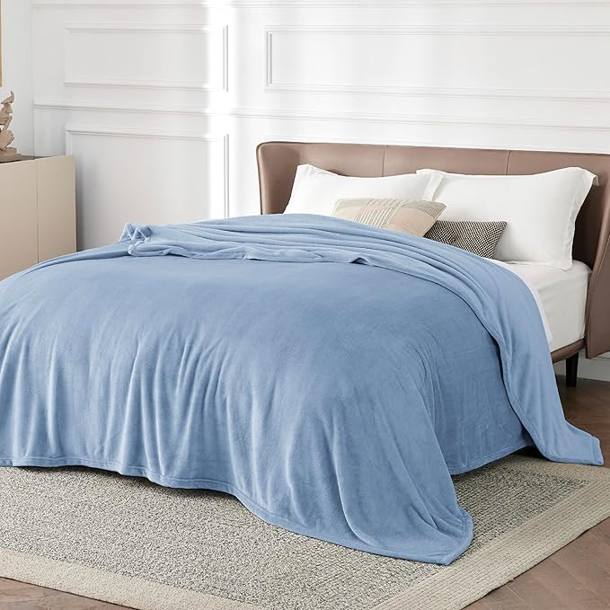 Bedsure GentleSoft Fleece Bed Blankets Queen Size Light Blue - Image 2