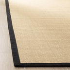 SAFAVIEH Natural Fiber Collection Accent Rug - 2'6" x 4', Beige & Black, Border Sisal Design, Easy Care, Ideal for High Traffic Areas in Entryway, Living Room, Bedroom (NF131A)