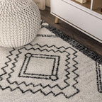 JONATHAN Y Amir Moroccan Beni Souk Cream/Black 4' Round Indoor Area Rug, Bohemian, Scandinavian, Easy-Cleaning for Living Room, Bedroom, Kitchen, Pet Friendly, Non-Shedding (MOH200A-4R)