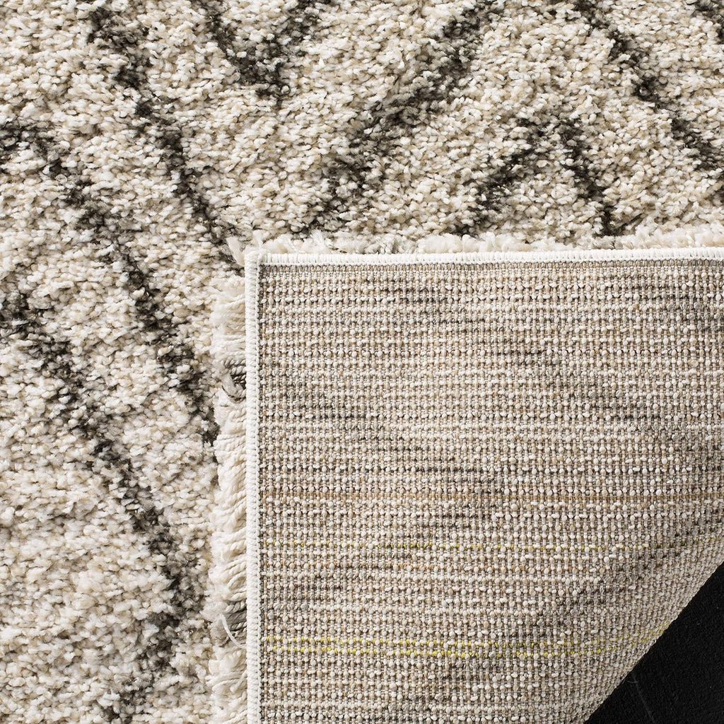 SAFAVIEH Hudson Shag Accent Rug 2x3, Plush Ivory & Grey SGH332A