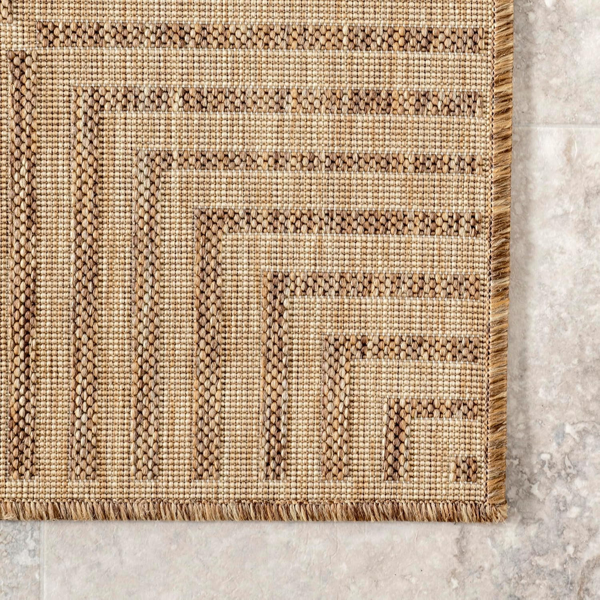 nuLOOM Asha Light Brown Bordered Indoor/Outdoor Area Rug, 2' x 3'