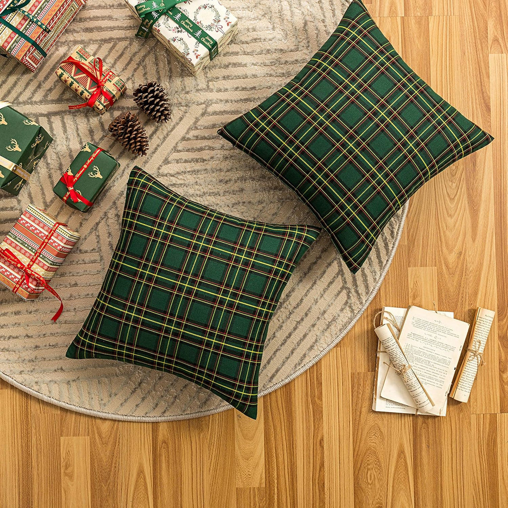 AQOTHES Christmas Plaid Decorative Throw Pillow Covers Green 18x18 Inches