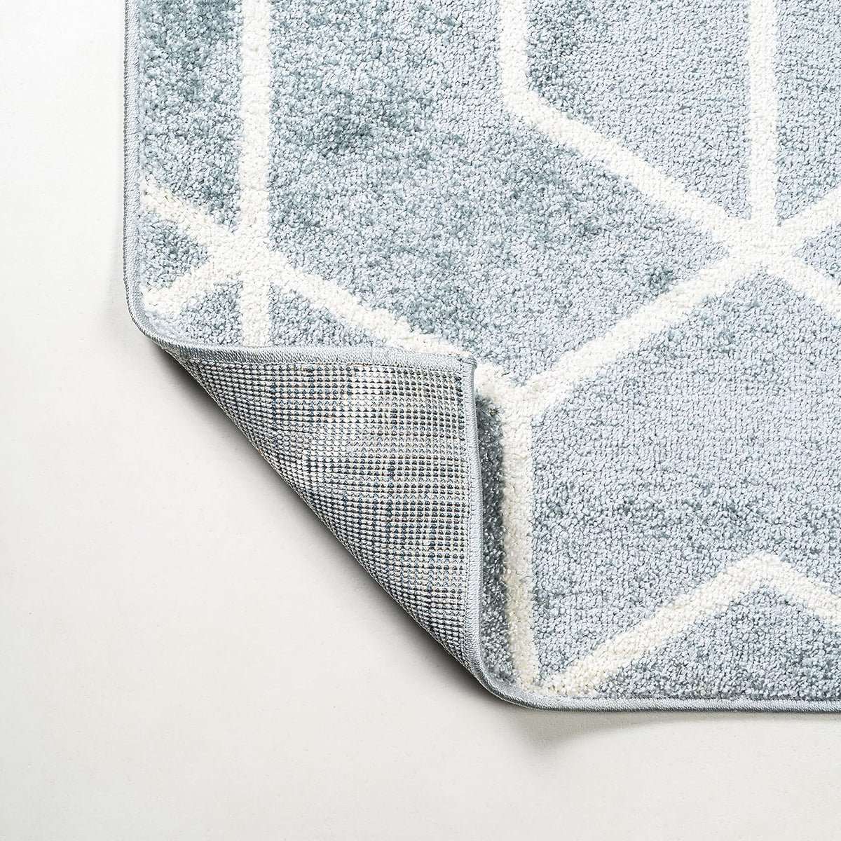 JONATHAN Y Tumbling Blocks Light Blue/White Runner Rug 2x8, Modern,Contemporary,Geometric,Casual, Easy-Cleaning for Living Room,Bedroom,Kitchen,Pet Friendly,Non-Shedding (SEU101C-28)